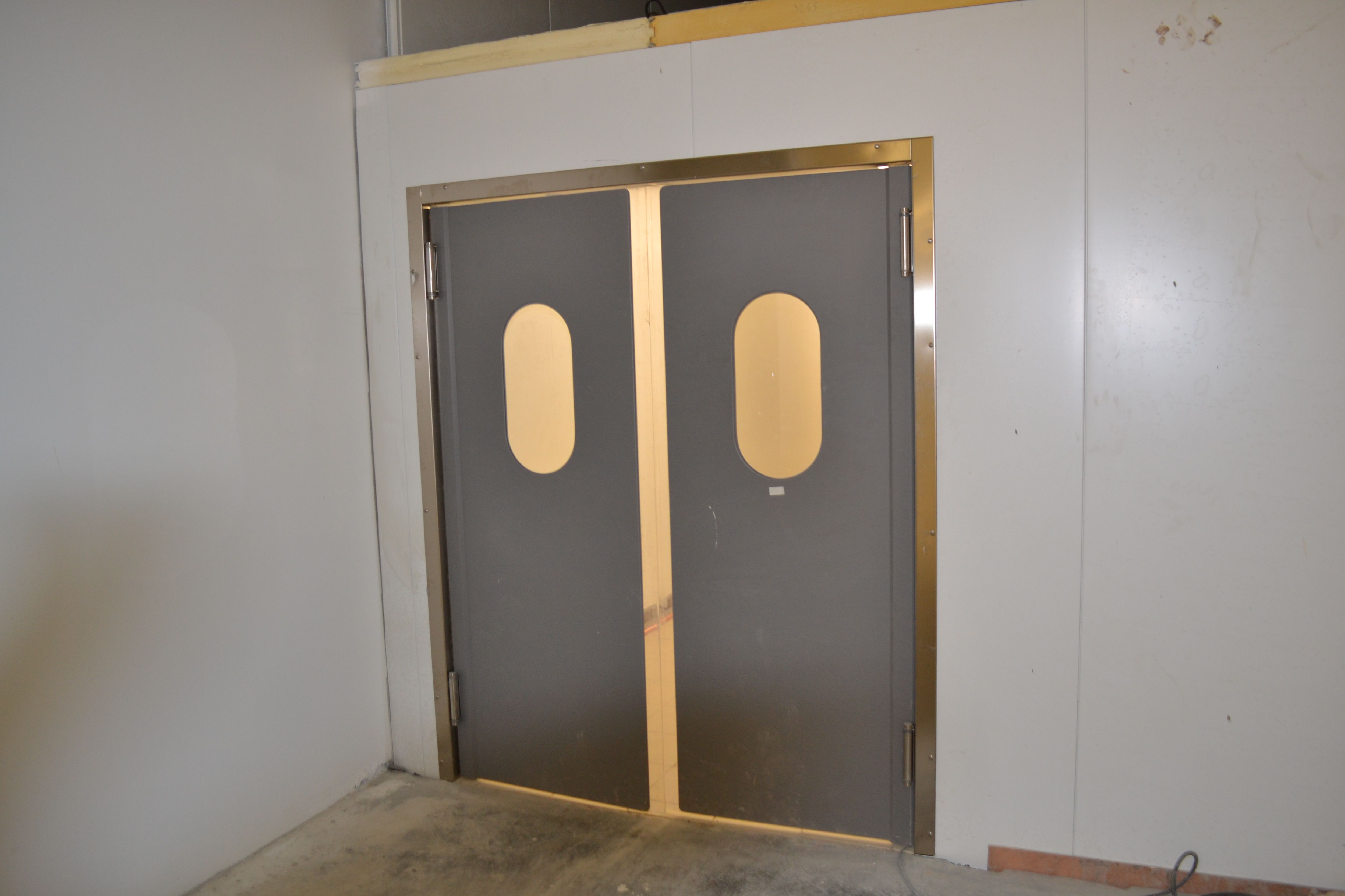 Porte va et vient